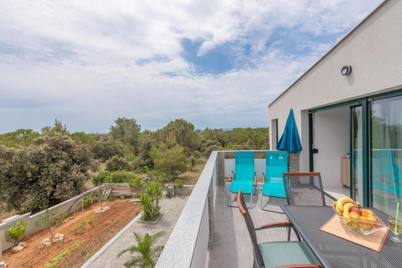 Windrose Apartments Вир Экстерьер фото